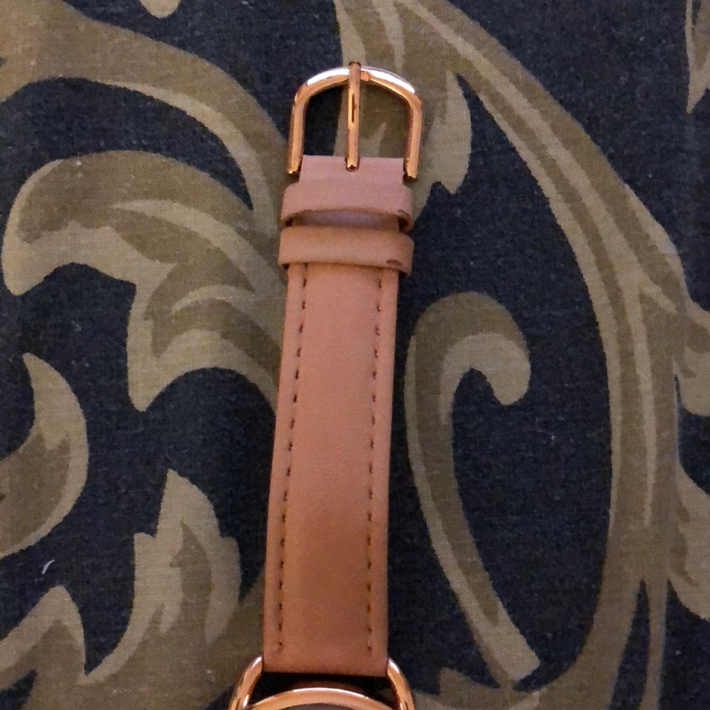 Watch - Picture 4 of 6